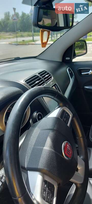 Внедорожник / Кроссовер Fiat Freemont 2015 в Киеве
