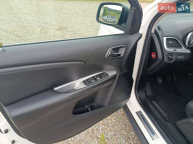 Внедорожник / Кроссовер Fiat Freemont 2012 в Бориславе