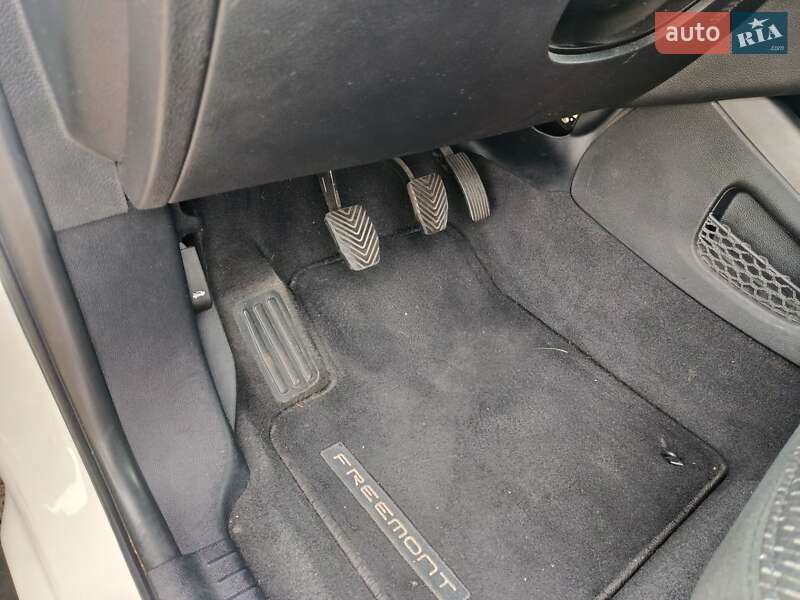 Внедорожник / Кроссовер Fiat Freemont 2012 в Бориславе