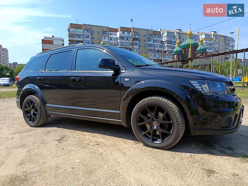 Позашляховик / Кросовер Fiat Freemont 2015 в Івано-Франківську