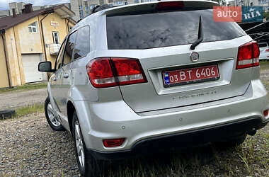 Внедорожник / Кроссовер Fiat Freemont 2012 в 