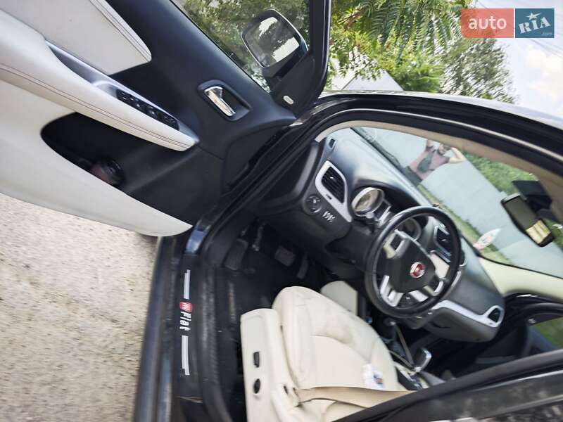 Внедорожник / Кроссовер Fiat Freemont 2012 в Пятихатках