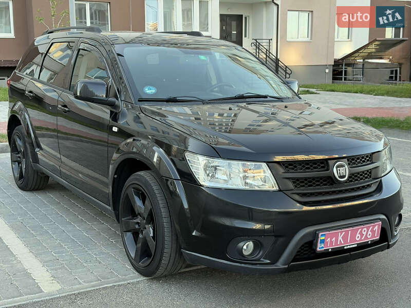 Внедорожник / Кроссовер Fiat Freemont 2012 в 