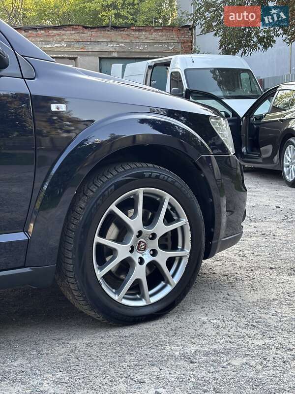 Позашляховик / Кросовер Fiat Freemont 2012 в Львові