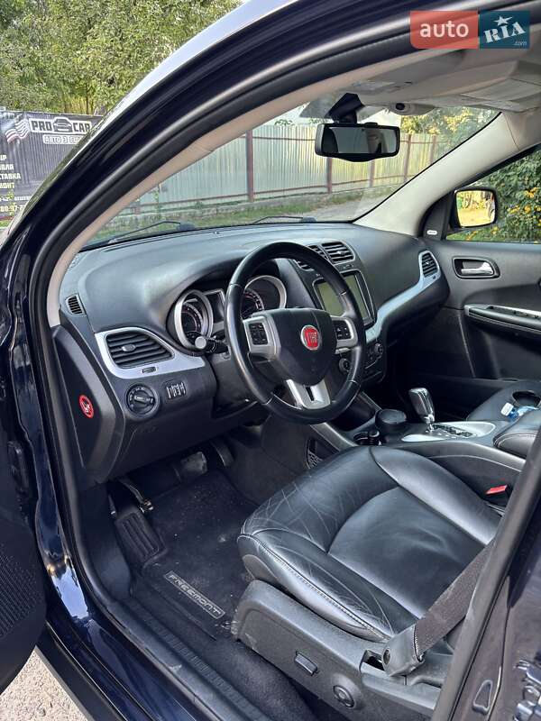 Позашляховик / Кросовер Fiat Freemont 2012 в Львові