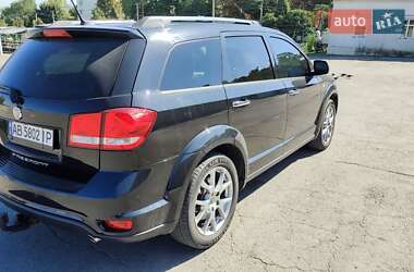 Позашляховик / Кросовер Fiat Freemont 2013 в 