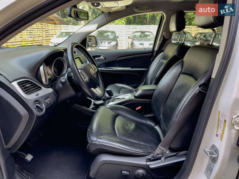 Позашляховик / Кросовер Fiat Freemont 2015 в Бродах