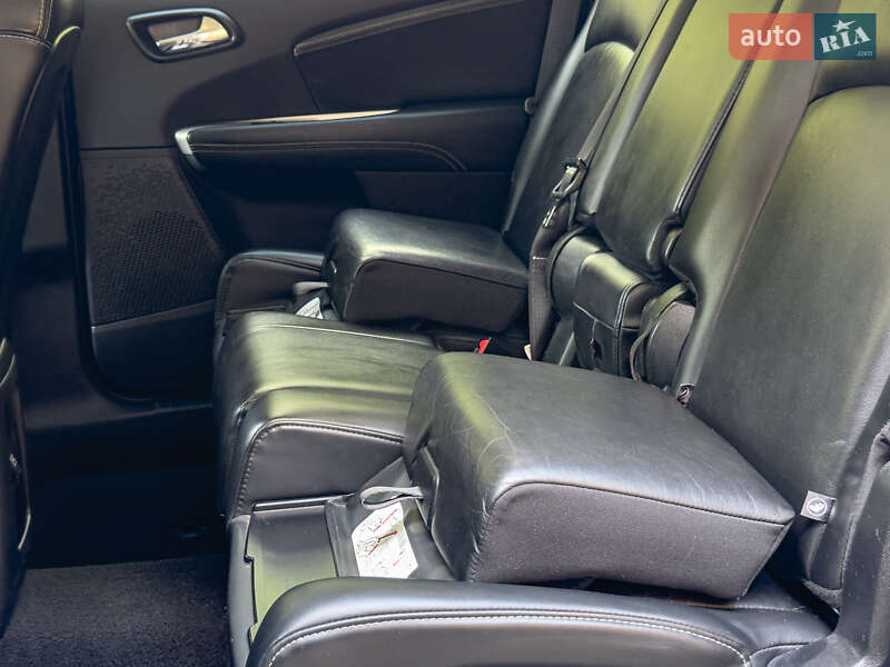 Позашляховик / Кросовер Fiat Freemont 2015 в Бродах