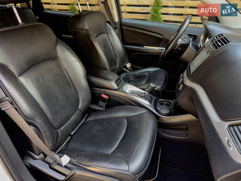 Позашляховик / Кросовер Fiat Freemont 2015 в Бродах