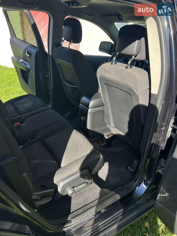 Позашляховик / Кросовер Fiat Freemont 2012 в Золочеві фото 14 Позашляховик / Кросовер Fiat Freemont 2012 в Золочеві