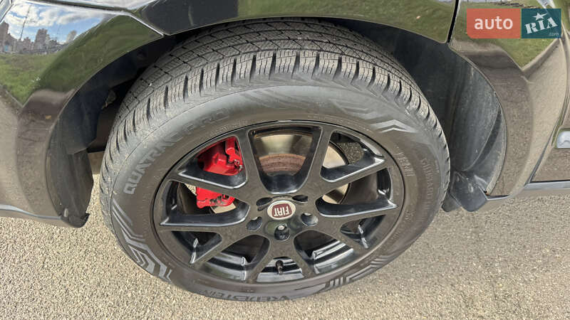 Позашляховик / Кросовер Fiat Freemont 2014 в Києві фото 36 Позашляховик / Кросовер Fiat Freemont 2014 в Києві