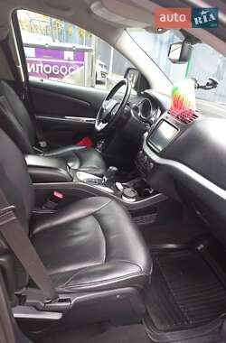 Позашляховик / Кросовер Fiat Freemont 2014 в  фото 7 Позашляховик / Кросовер Fiat Freemont 2014 в