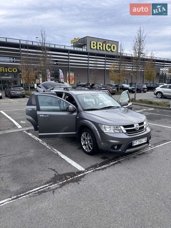 Внедорожник / Кроссовер Fiat Freemont 2012 в Ивано-Франковске фото 8 Внедорожник / Кроссовер Fiat Freemont 2012 в Ивано-Франковске