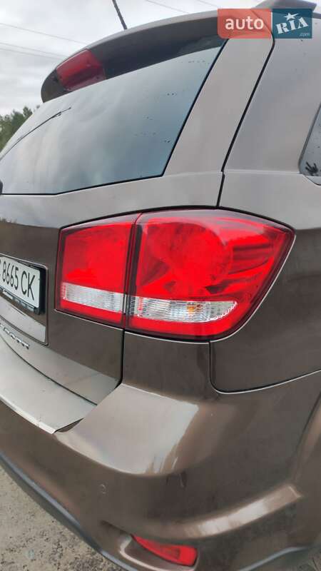 Внедорожник / Кроссовер Fiat Freemont 2012 в Вараше