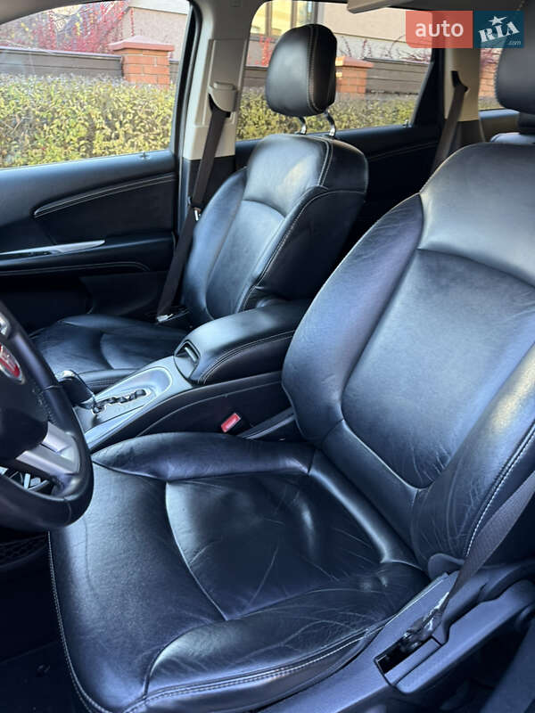 Позашляховик / Кросовер Fiat Freemont 2014 в Львові фото 17 Позашляховик / Кросовер Fiat Freemont 2014 в Львові