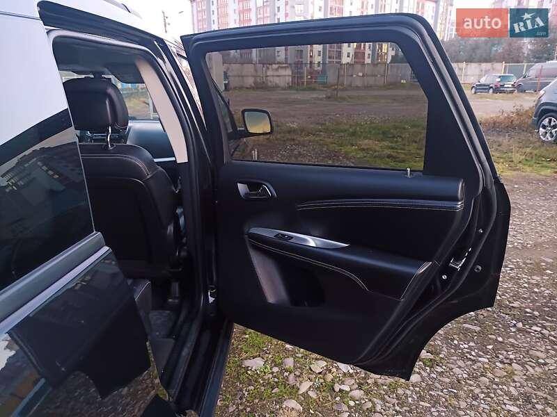 Позашляховик / Кросовер Fiat Freemont 2015 в Івано-Франківську фото 43 Позашляховик / Кросовер Fiat Freemont 2015 в Івано-Франківську