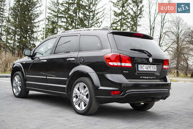 Позашляховик / Кросовер Fiat Freemont 2013 в Самборі