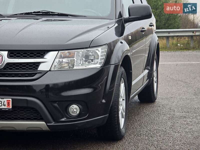 Позашляховик / Кросовер Fiat Freemont 2012 в Ковелі