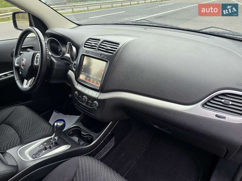 Позашляховик / Кросовер Fiat Freemont 2012 в Ковелі