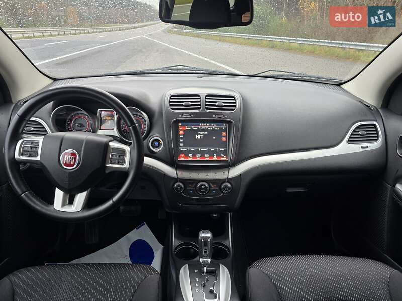 Позашляховик / Кросовер Fiat Freemont 2012 в Ковелі