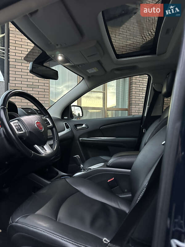 Позашляховик / Кросовер Fiat Freemont 2013 в Луцьку