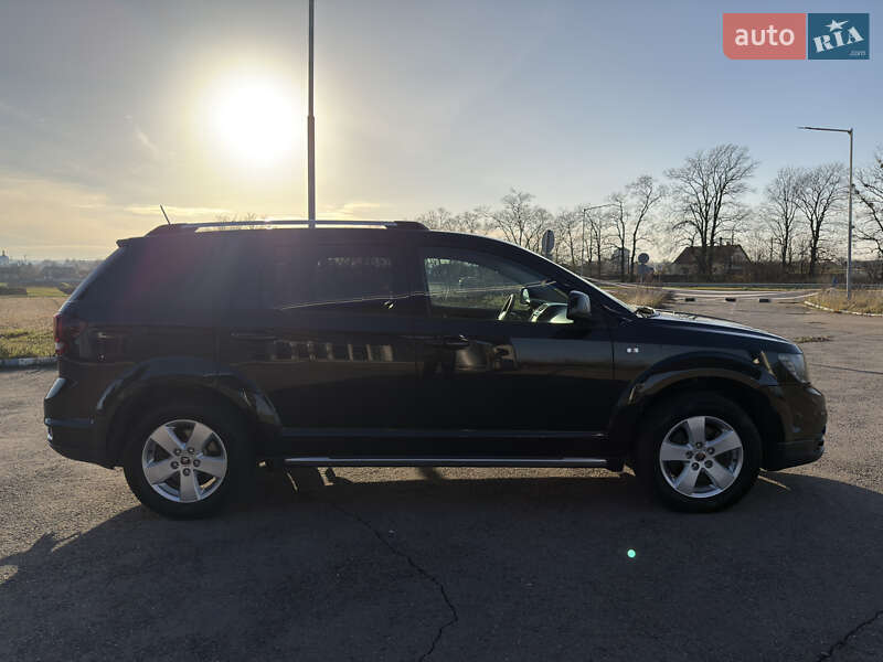 Позашляховик / Кросовер Fiat Freemont 2015 в Радивиліві