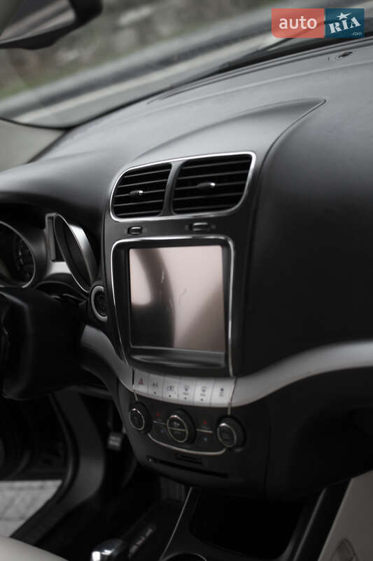 Позашляховик / Кросовер Fiat Freemont 2013 в Самборі