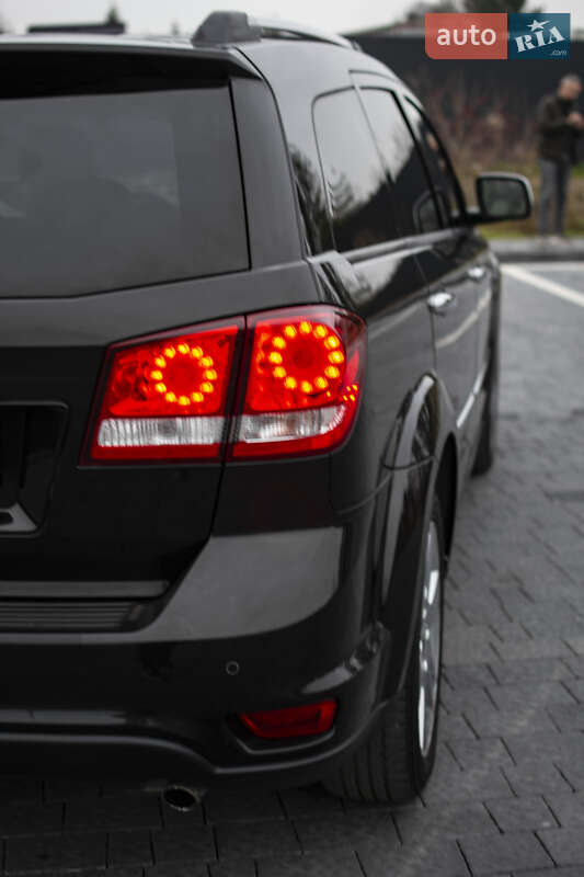 Позашляховик / Кросовер Fiat Freemont 2013 в Самборі