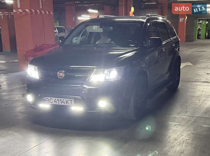 Позашляховик / Кросовер Fiat Freemont 2013 в Львові