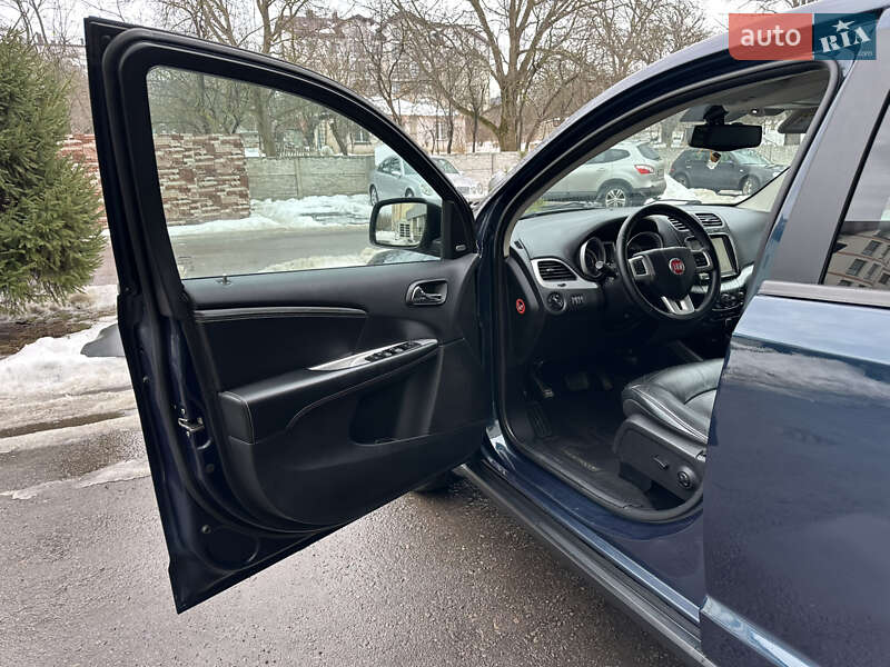 Внедорожник / Кроссовер Fiat Freemont 2013 в Ровно фото 11 Внедорожник / Кроссовер Fiat Freemont 2013 в Ровно