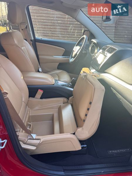 Позашляховик / Кросовер Fiat Freemont 2015 в Луцьку
