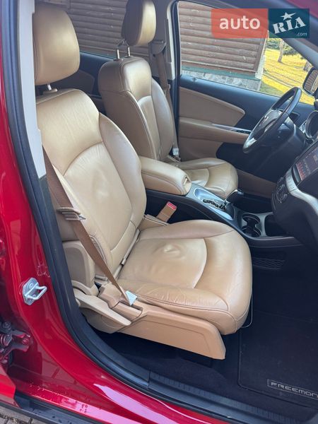 Позашляховик / Кросовер Fiat Freemont 2015 в Луцьку