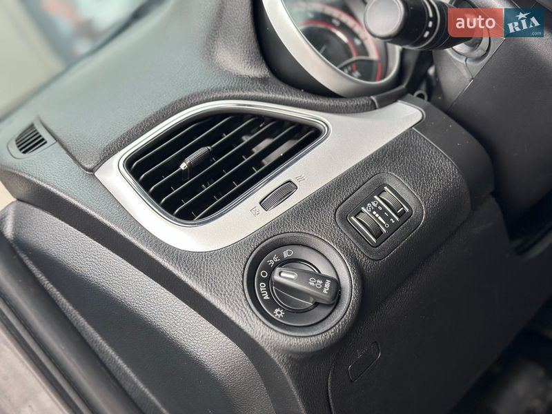 Позашляховик / Кросовер Fiat Freemont 2014 в Дрогобичі