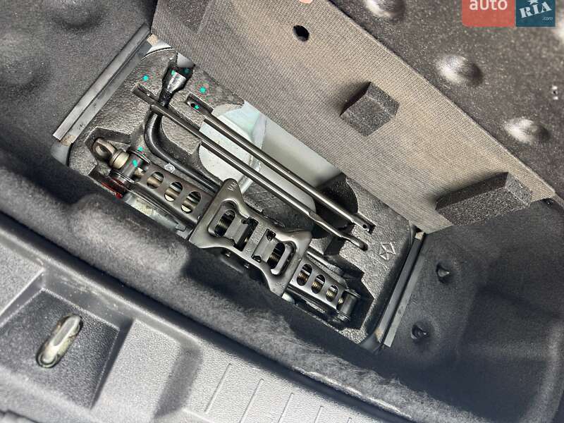 Позашляховик / Кросовер Fiat Freemont 2015 в Луцьку