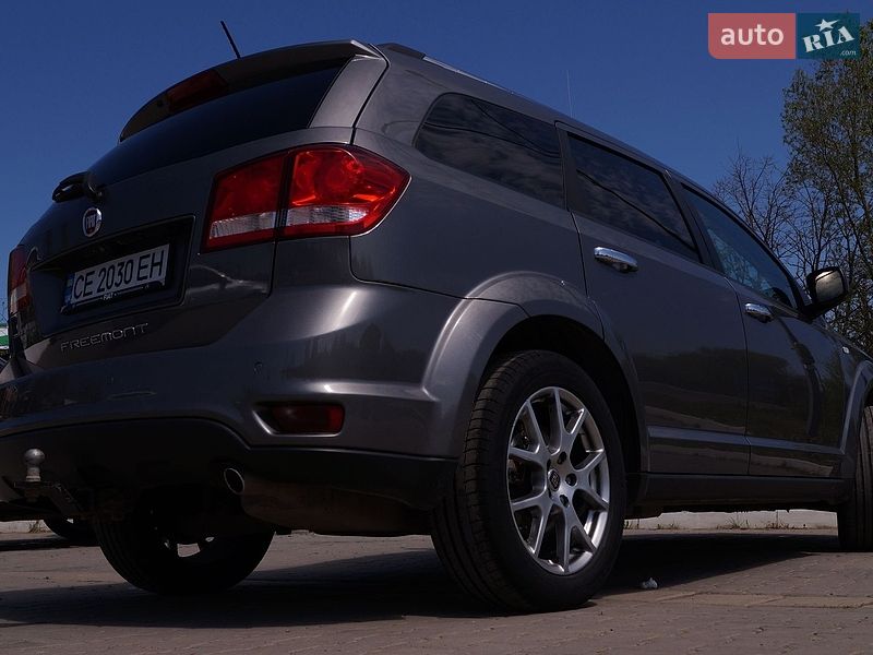 Внедорожник / Кроссовер Fiat Freemont 2013 в Черновцах