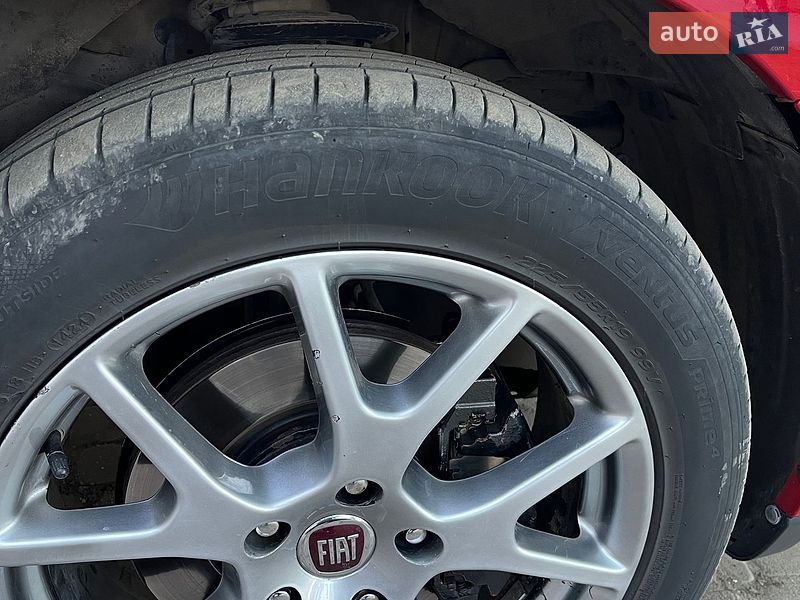 Внедорожник / Кроссовер Fiat Freemont 2012 в Черновцах