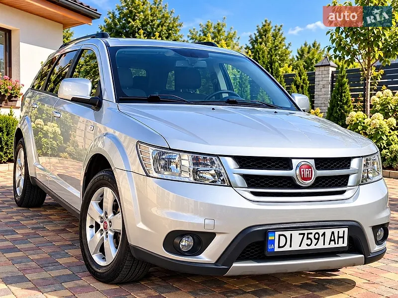 Fiat Freemont 2011