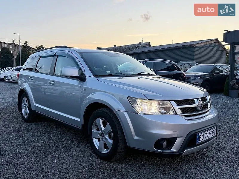 Fiat Freemont 2011