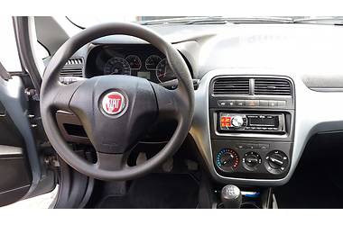 Хэтчбек Fiat Grande Punto 2010 в Калуше