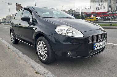 Хетчбек Fiat Grande Punto 2011 в 