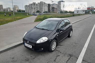 Хетчбек Fiat Grande Punto 2011 в 