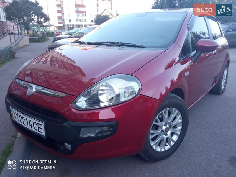Хетчбек Fiat Grande Punto 2011 в Харкові