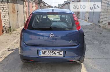 Хетчбек Fiat Grande Punto 2006 в Дніпрі