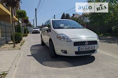 Хетчбек Fiat Grande Punto 2011 в Києві