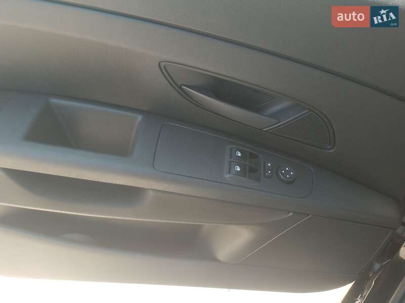 Хэтчбек Fiat Grande Punto 2011 в Сумах фото 18 Хэтчбек Fiat Grande Punto 2011 в Сумах