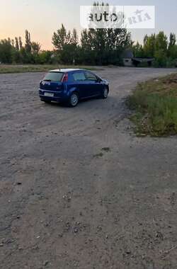 Хетчбек Fiat Grande Punto 2006 в Мурованих Курилівцях