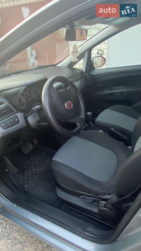 Хэтчбек Fiat Grande Punto 2010 в Харькове фото 8 Хэтчбек Fiat Grande Punto 2010 в Харькове