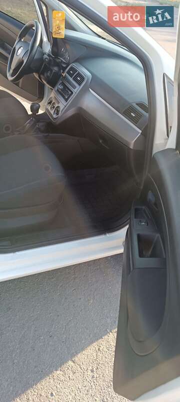 Хэтчбек Fiat Grande Punto 2012 в Голованевске