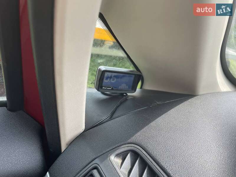 Хэтчбек Fiat Grande Punto 2007 в Хмельницком фото 16 Хэтчбек Fiat Grande Punto 2007 в Хмельницком