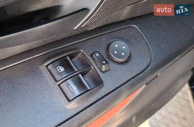 Хетчбек Fiat Grande Punto 2006 в 